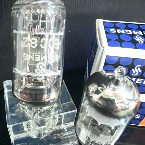 Siemens 西門子ECC82 12AU7 銀屏雙支柱圓環一對1962同年德國製造配對有盒
