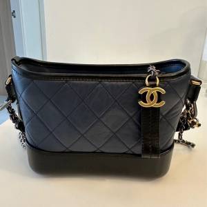 Chanel Gabrielle Bag 流浪包 handbag黑色
