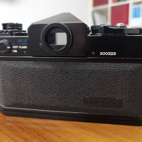 奧運會紀念版，55mm1,2。腰平觀景器