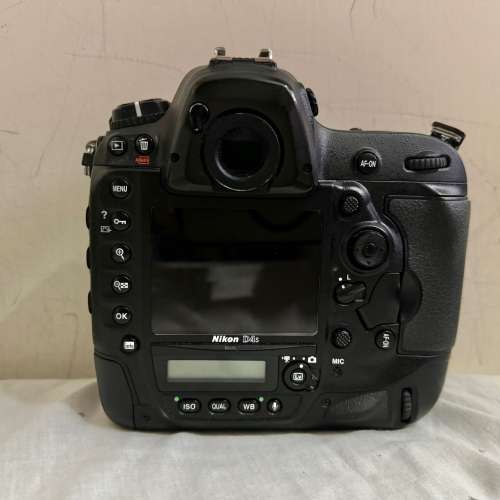 NIKON D4S