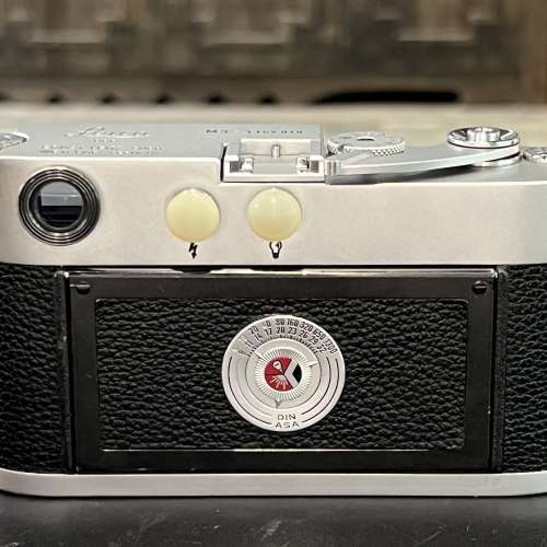 Leica M3 SS late version rangefinder camera (Year 1966)