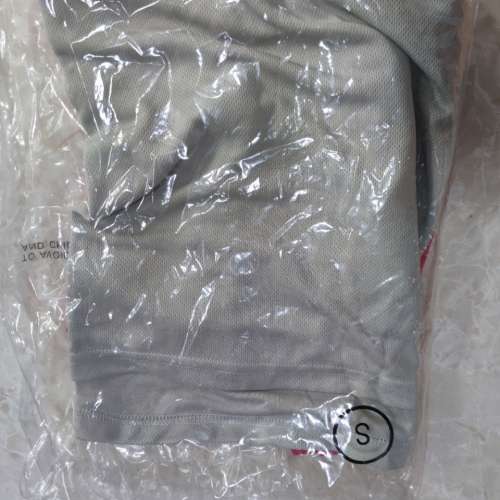 foodpande 運動制服 t-shirt 全新未開封