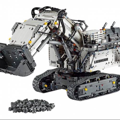 Lego technic 42100 齊盒