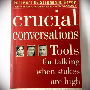 书名: CRUCIAL CONVERSATIONS TOOLS FOR TALKING WHEN STAKES ARE HIGH