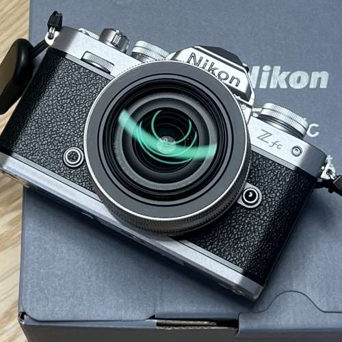 Nikon Zfc kit set mint condition with box