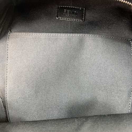 Fendi 芬迪 Chiodo雙肩包 男士背包書包 大容量