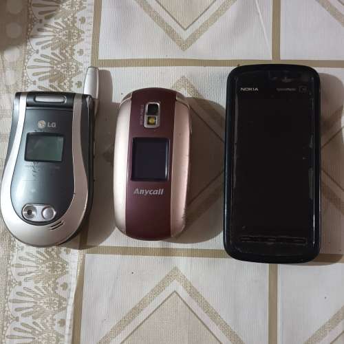 壞的普通手機 （零件機）