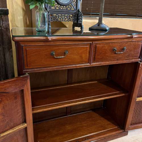 花梨半腰櫃Rosewood cabinet