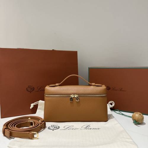 【L19金棕金扣（新版）】
𝐋𝐨𝐫𝐨 𝐏𝐢𝐚𝐧@ Extra pocket L19系列手提/斜挎包