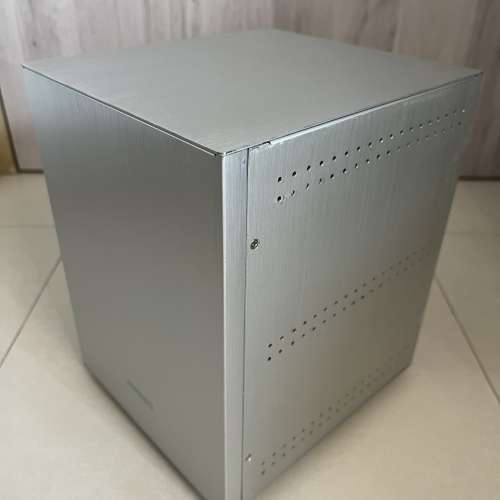 Jonsbo C2 銀色全鋁機箱