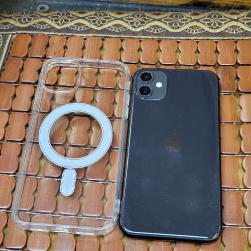 香港行貨Apple iPhone 11 ZA。128gb  黑色  有盒  雙卡  連Megsafe套冇佩件。