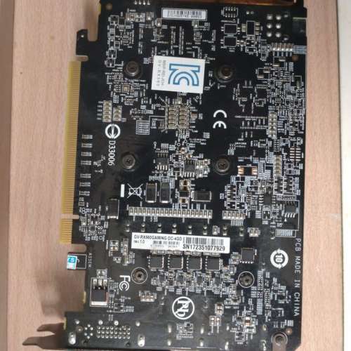 RX560 4G DDR5 (壞卡)