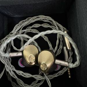Astell&Kern x Vision Ears AURA