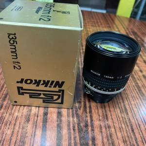 （全球唯一全新貨品) Vintage Nikkor 135mm f/2 Lens