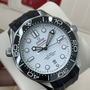 Omega 歐米茄 Seamaster Diver 210.30.42.20.04.001