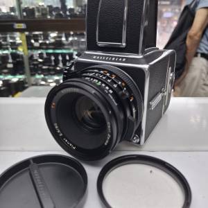 HASSELBLAD 500C/M + CARL ZEISS PLANAR 80MM F2.8 T* 95% NEW