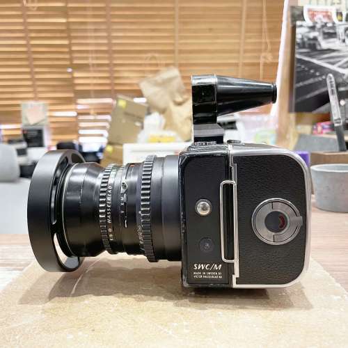 Hasselblad SWC/M Medium Format Film Camera With Carl Zeiss 38mm F/4.5 Lens