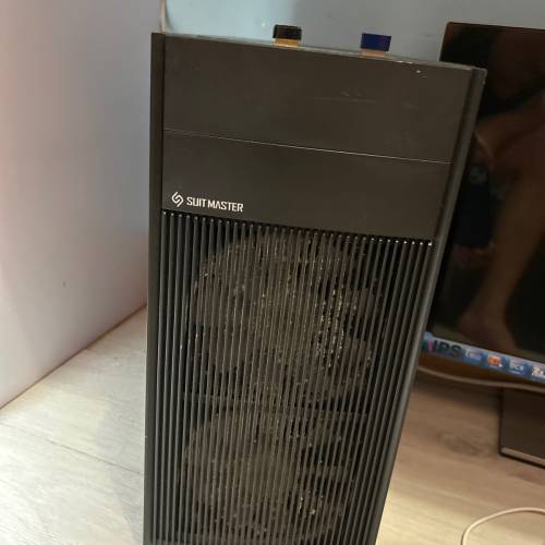 9成5新 桌上電腦連mon