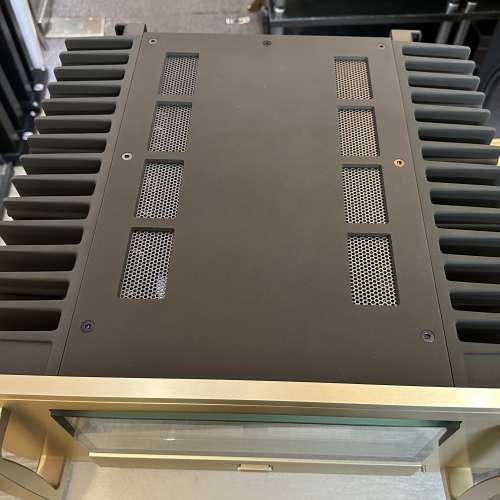 Accuphase A70 class A power amplifier