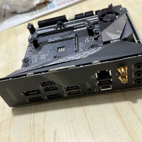 GIGABYTE X570I Pro Wi-Fi 壞板