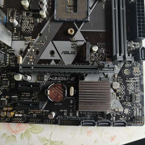 華碩H310M-E 正常使用，合適舊電腦維修代替換主板
