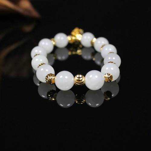 天然和田玉碧玉貔貅手链银镀金镶玉手串佛珠配碧玉貔貅小吊坠款式