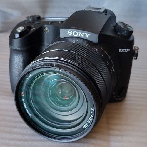 Sony DSC-RX10M4 RX10IV 24-600mm