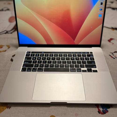 80% New Apple MacBook Pro 16 2019 i7 16GB 512SSD 行貨 過保 沒盒 齊料快充牛