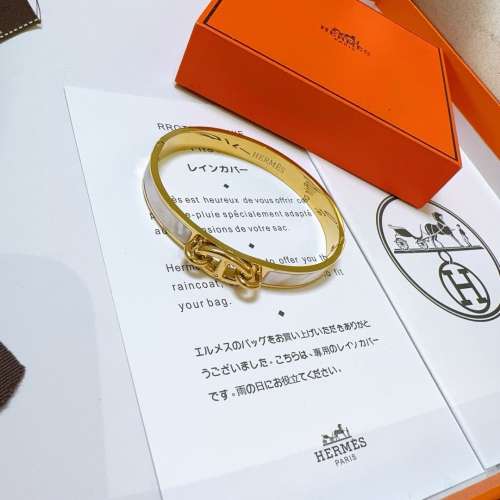 愛馬仕手鐲，金色
