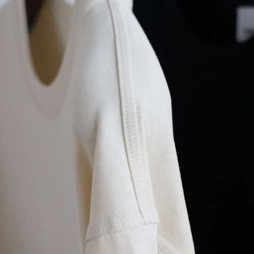 寬鬆圓領短袖T恤