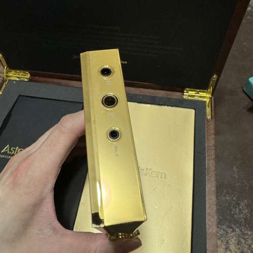 Sp3000 gold limited edition