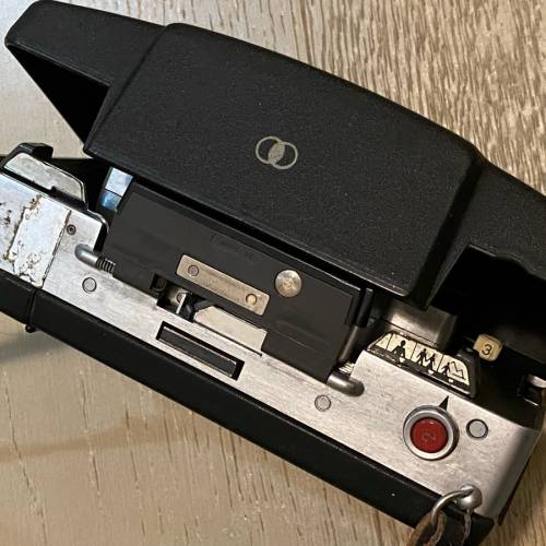 Polaroid Automatic 100 Land Camera 保麗萊