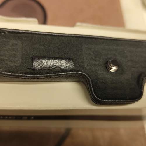 Sigma dpq quattro系列通用Hood （LH4-01）及 真皮機套 （HC-21）