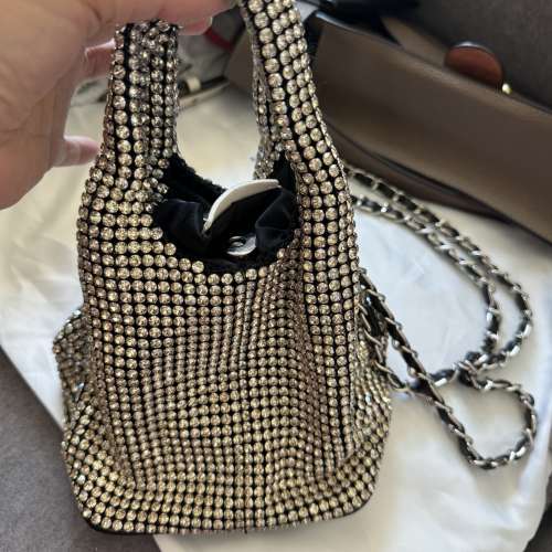 2用手袋(銀色）