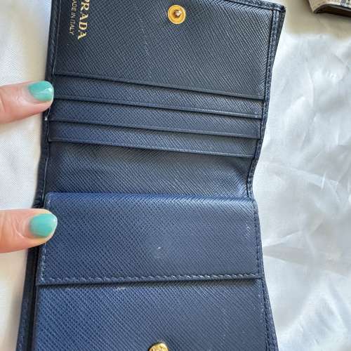 Prada 銀包