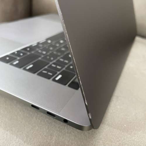 MacBook Pro 15 2019 i9 16GB Ram 512GB SSD