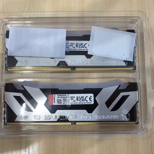 Kingston 32GB (16GBx2) DDR5-6000 CL32-38-38 1.35V XMP KF560C32RSAK2-32 Ram