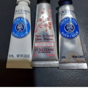loccitane 乳木果潤手霜 loccitan 櫻花潤手霜 loccitane 乳木果潤手霜 每支10ml 每...