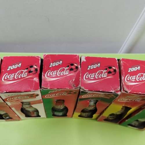 2004歐洲國家盃可口可樂set Euto football soccer coca cola glass bottle x 6 col...