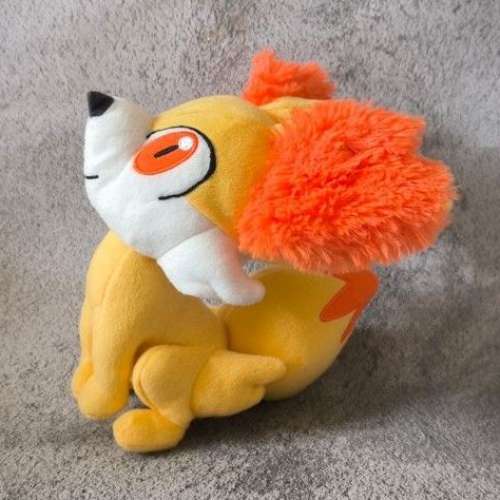 90%NEW Pokemon Pocket Monster 寵物小精靈 火狐狸 公仔