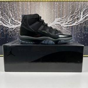 實拍  Air Jordan 11 Retro Cap and Gown 黑武
