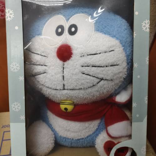 40cm 多啦a 夢毛公仔 （有盒）