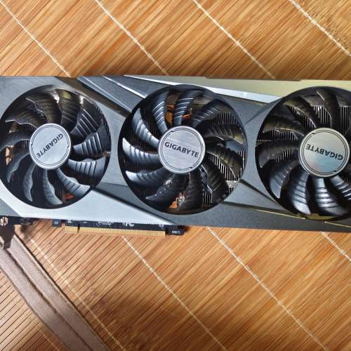 技嘉RX6900XT 16GB AMD6000系列最高級，成色很漂亮！