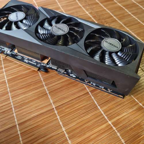 技嘉RX6900XT 16GB AMD6000系列最高級，成色很漂亮！