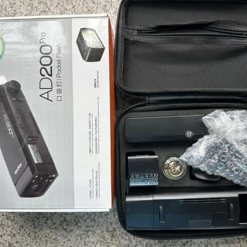 新淨 Godox AD200 Pro Pocket Flash
