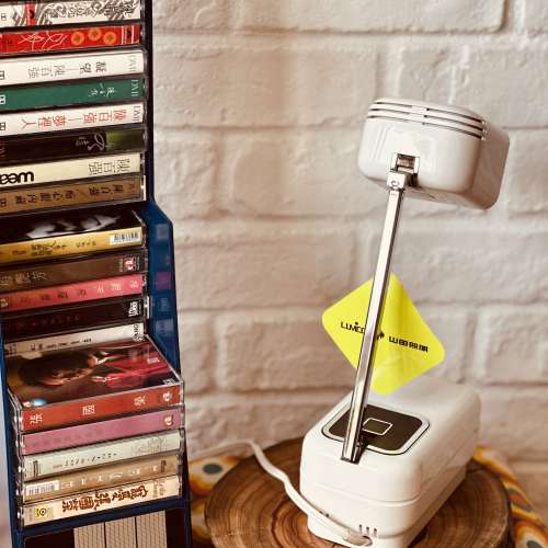 出售 昭和時期 vintage 全新山田照明座枱燈一箋，需使用110v變壓器,2段光暗選擇,可...