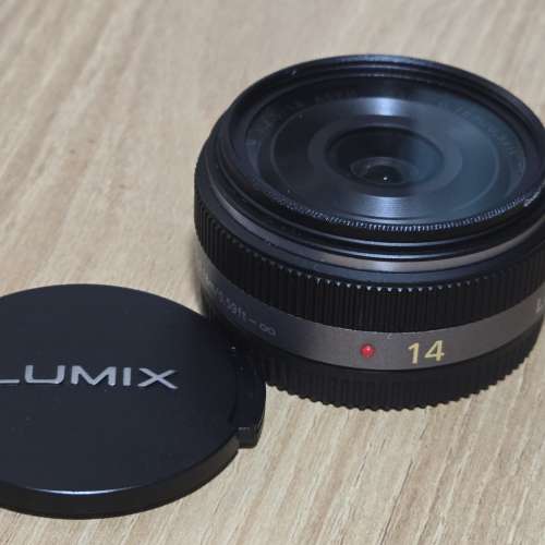 olympus lumix m4/3 14 2.5銀灰色