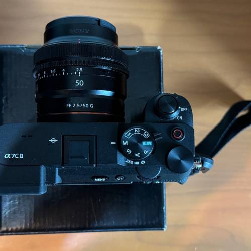 Sony A7cM2 or A7cII 28-60mm