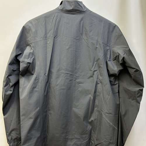 始祖鳥 SOLANO JACKET 灰色