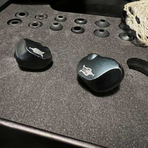 Meze Audio Rai Penta，原裝行貨，原廠3.5mm線，有盒齊配件